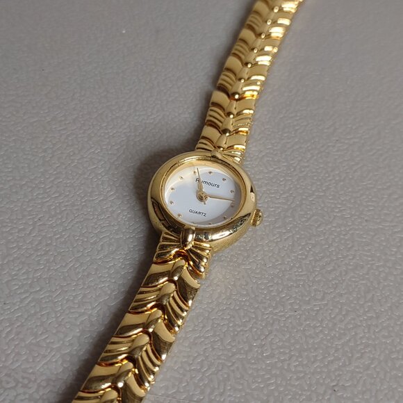 Untested Gold Tone Rumours Watch With White Dial - Picture 2 of 9